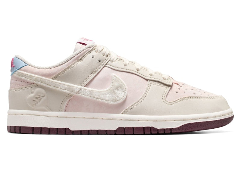 Nike Dunk Low Valentine's Day (2026) (Women's)