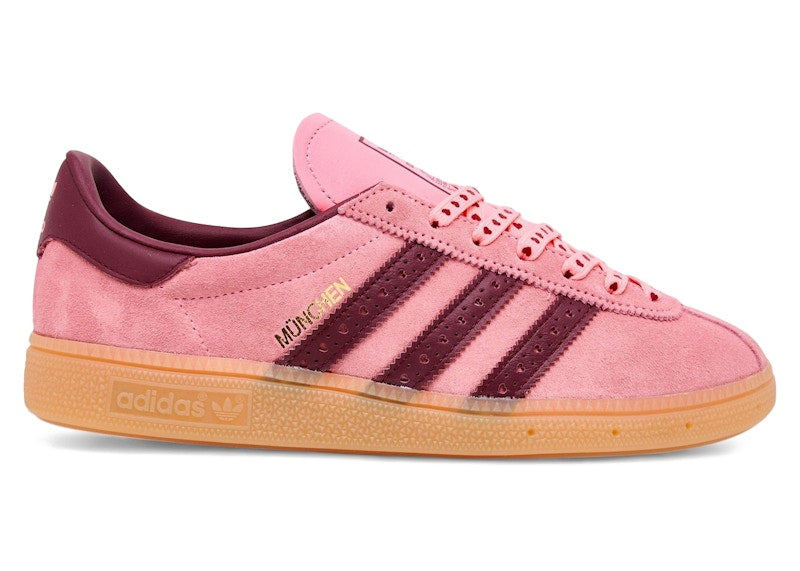 adidas München Valentine's Day (Women's)