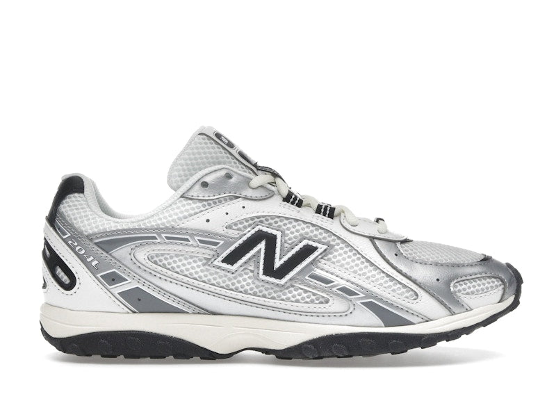 New Balance 204L Silver Metallic Black - Primary Image